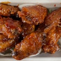 Sweet Chili-Glazed Chicken Wings (8) 甜辣鸡翅