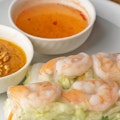 Fresh Shrimp Rolls (2 pcs)