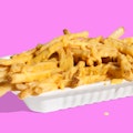 THE SHOP CHEESE FRIES