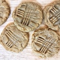 (1/2 Dozen) Flourless Peanut Butter Cookie (GF)