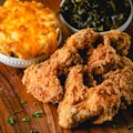 Whole Fried Chicken Wings w 2/Sides 