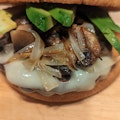 California Mushrooms Burger