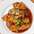 J1. Fried Chicken Wings with Spicy Chef Sauce