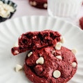 Red Velvet Cookies (3)