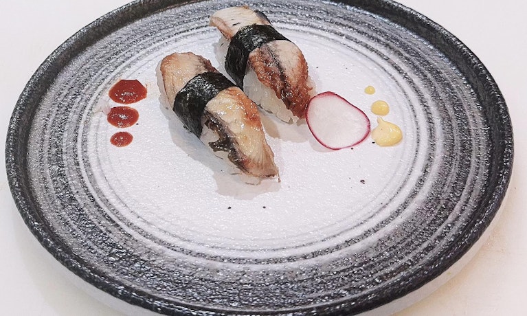 Nigiri de anguila (2 pzs.)