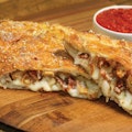 Chicken Classico Calzone
