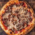 Beyond Me! Pizza