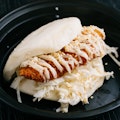Crispy Garlic Aioli Fish Baowich