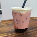 Strawberry Boba Cream (Milk Tea)