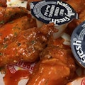 (10) Party Wings